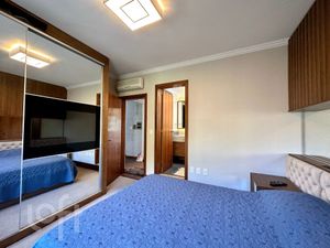 Image 19 - 281498