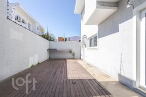 Image 18 - 281532