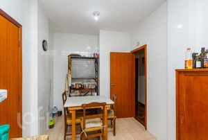 Image 13 - 281726