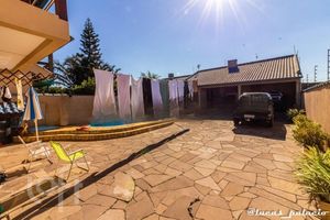 Image 17 - 281811