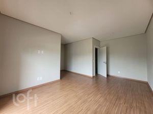 Image 8 - 281820