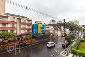 Image 27 - 281828