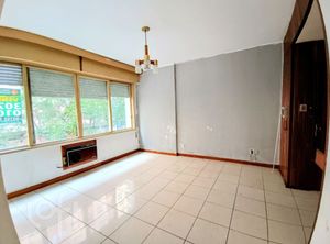 Image 3 - 281871