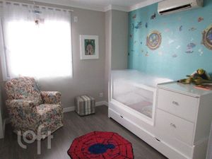 Image 13 - 282040