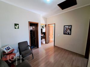 Image 21 - 282056