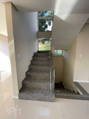 Image 8 - 282148