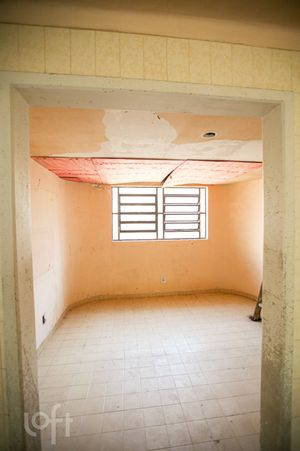 Image 19 - 282216