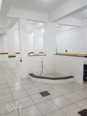 Image 21 - 282296