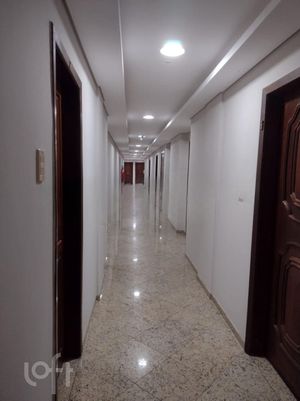Image 0 - 282530