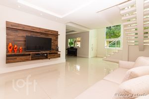Image 32 - 282587