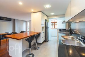 Image 11 - 282623