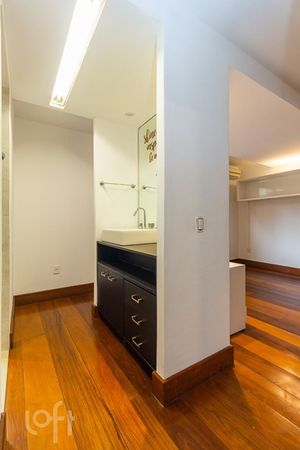 Image 7 - 282623