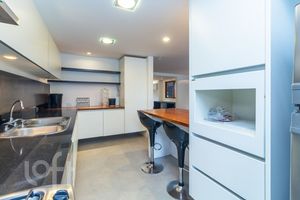 Image 14 - 282623