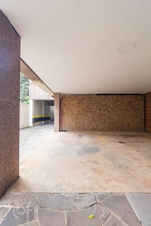 Image 22 - 282623