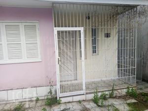 Image 10 - 282695