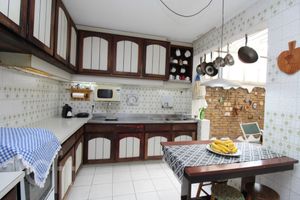 Image 23 - 282730