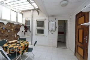 Image 25 - 282730