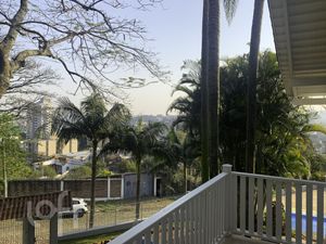 Image 4 - 282749