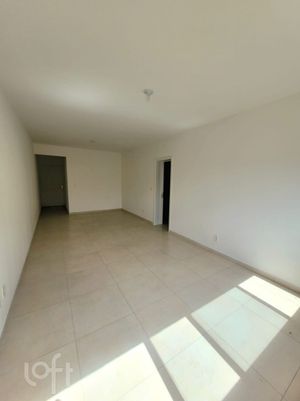 Image 21 - 282812
