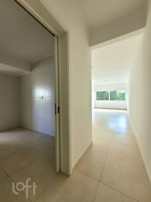 Image 18 - 282812