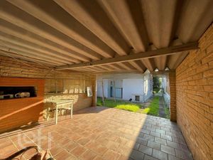 Image 25 - 282935