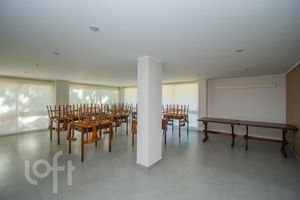 Image 30 - 283117