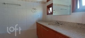 Image 26 - 283185