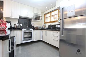 Image 10 - 283281