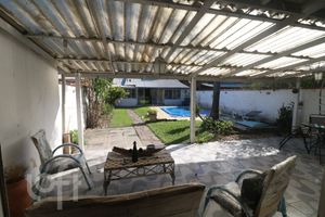 Image 21 - 283305