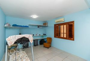 Image 10 - 283367