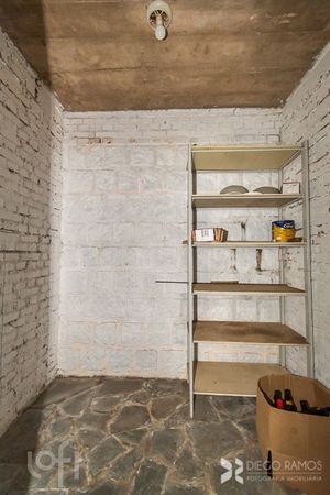 Image 29 - 283429