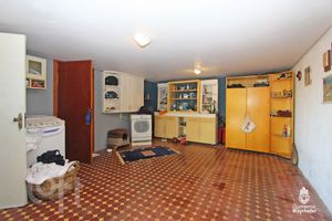 Image 9 - 283548