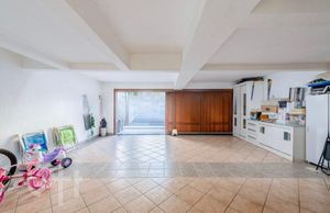 Image 19 - 283814