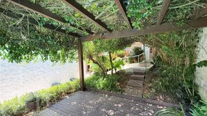 Image 34 - 283985
