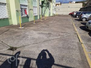 Image 31 - 284005