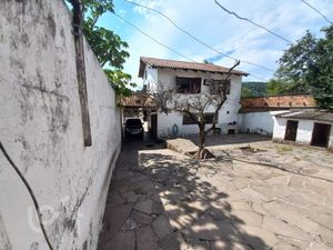 Image 20 - 284021