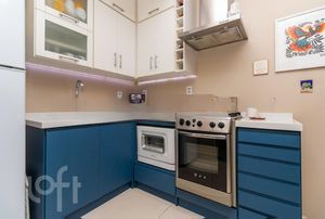 Image 17 - 284051