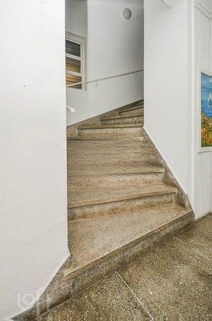 Image 16 - 284058