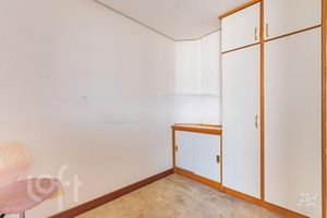 Image 34 - 284085