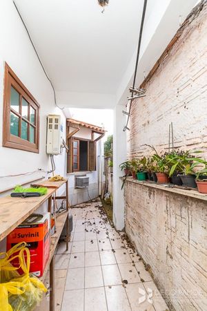 Image 30 - 284140