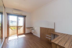 Image 9 - 284149