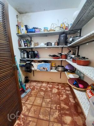Image 10 - 284240
