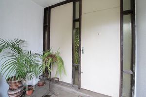 Image 35 - 284255