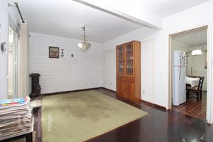 Image 10 - 284255