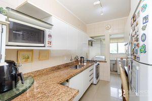 Image 18 - 284317