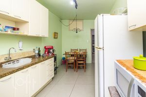 Image 10 - 284399