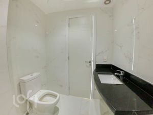 Image 13 - 284415