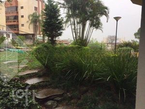 Image 19 - 284425