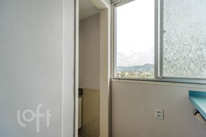 Image 16 - 284544