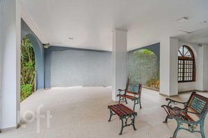 Image 21 - 284544